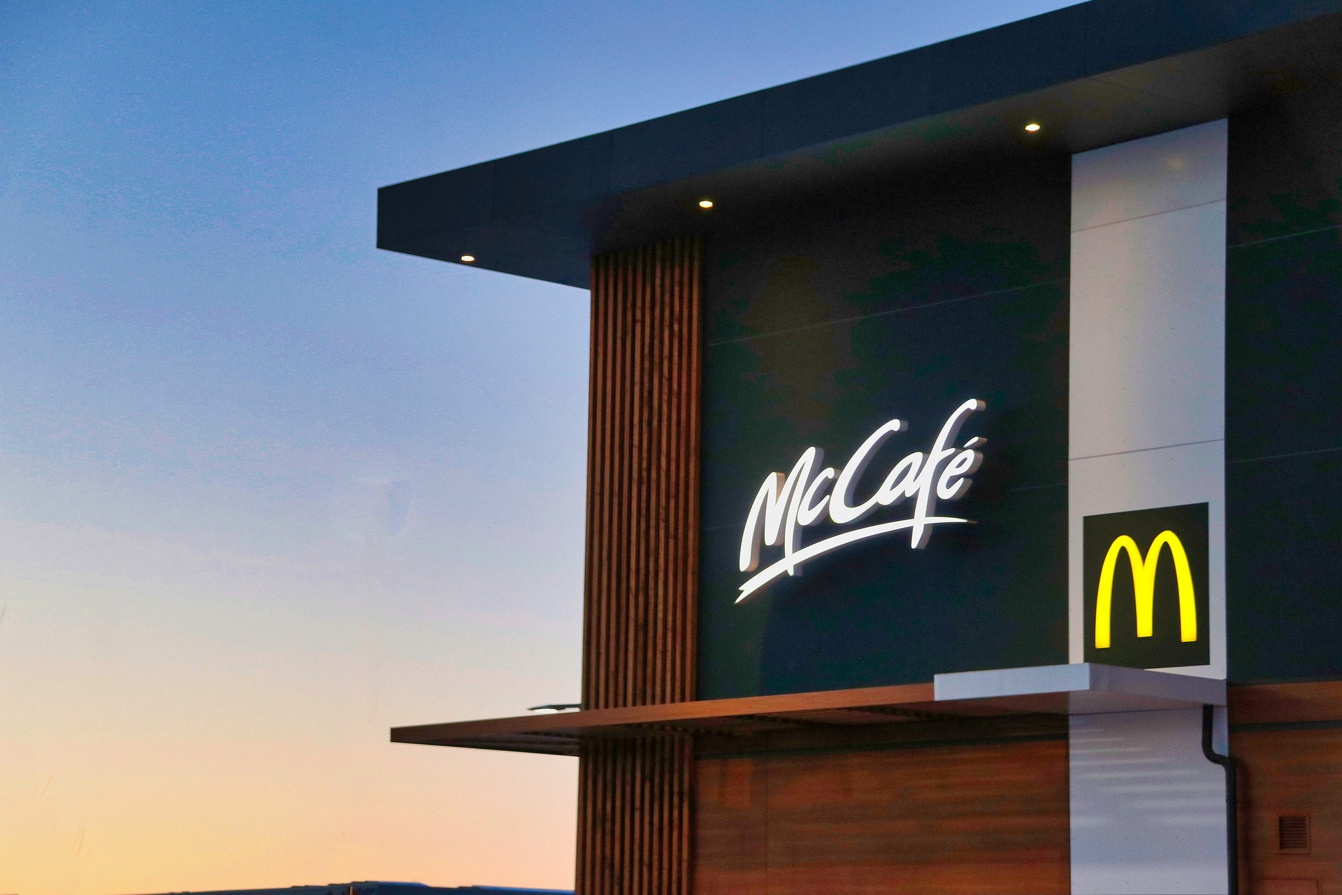 ¿Por qué McDonald’s es la compañía líder en su sector?