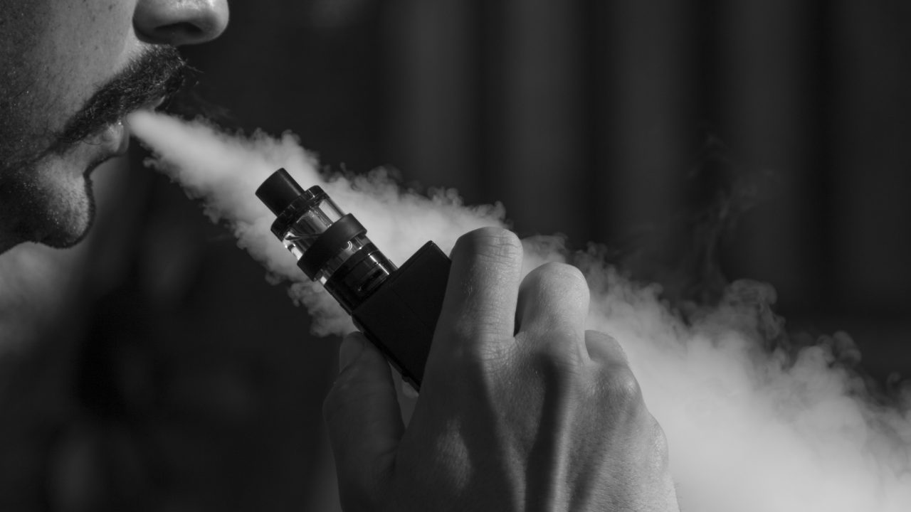 Detector de Vapeo para Hoteles y Colegios: Protegiendo Espacios Libres de Humo